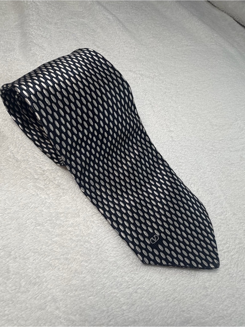 Men's Valentino Navy and White Patterned Silk Tie